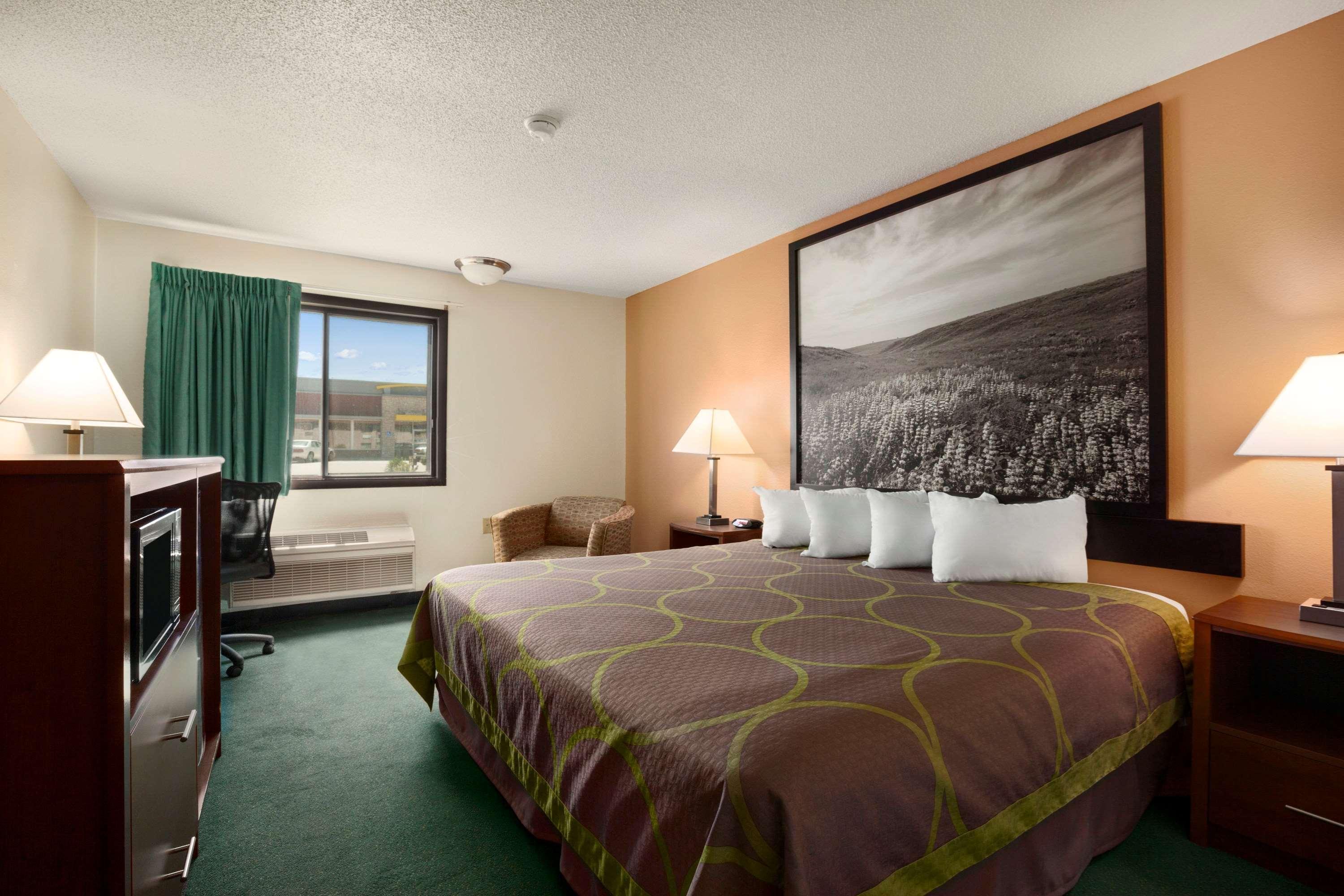 Hotel Super 8 By Wyndham Concordia