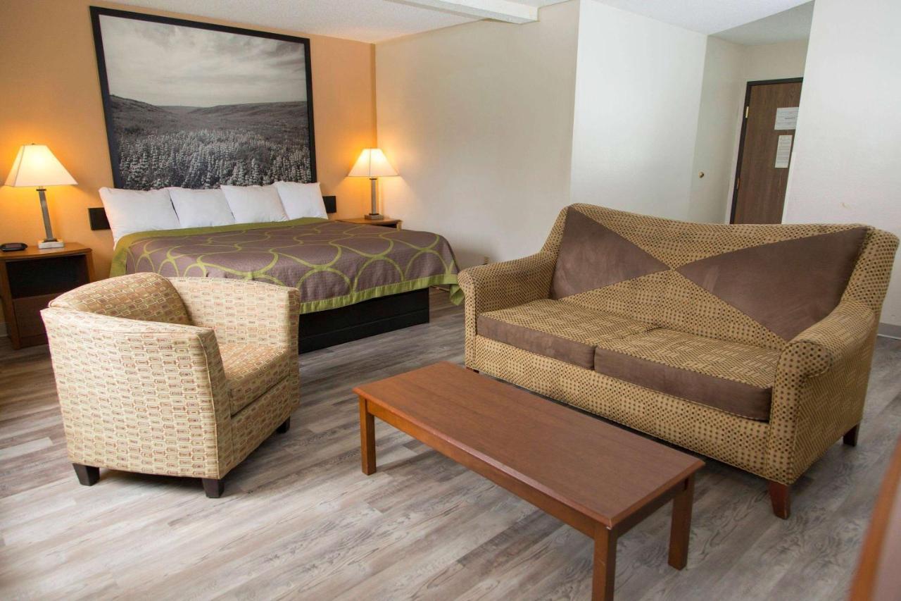 Hotel Super 8 By Wyndham Concordia